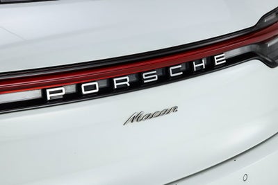 2020 Porsche Macan Base