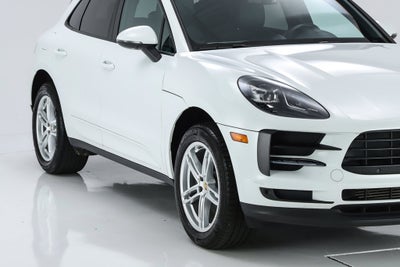 2020 Porsche Macan Base