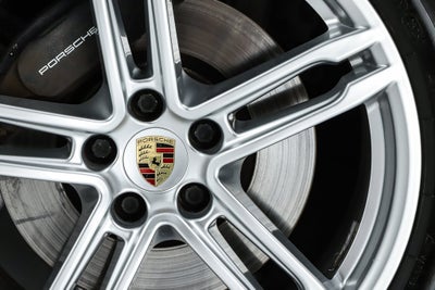 2020 Porsche Macan Base