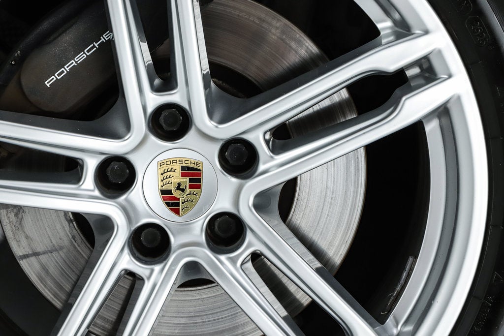 2020 Porsche Macan Base