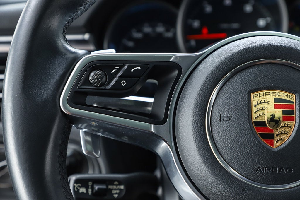 2020 Porsche Macan Base