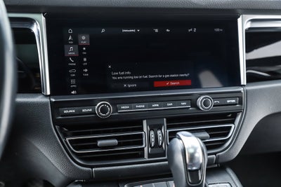 2020 Porsche Macan Base