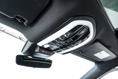 2020 Porsche Macan Base