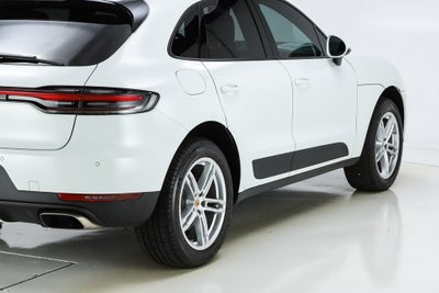 2021 Porsche Macan Base