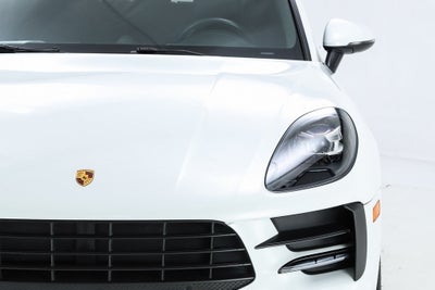 2021 Porsche Macan Base