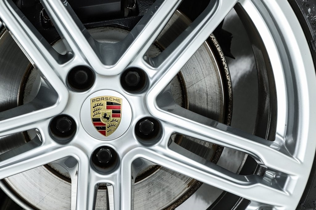 2021 Porsche Macan Base