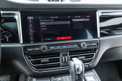 2021 Porsche Macan Base