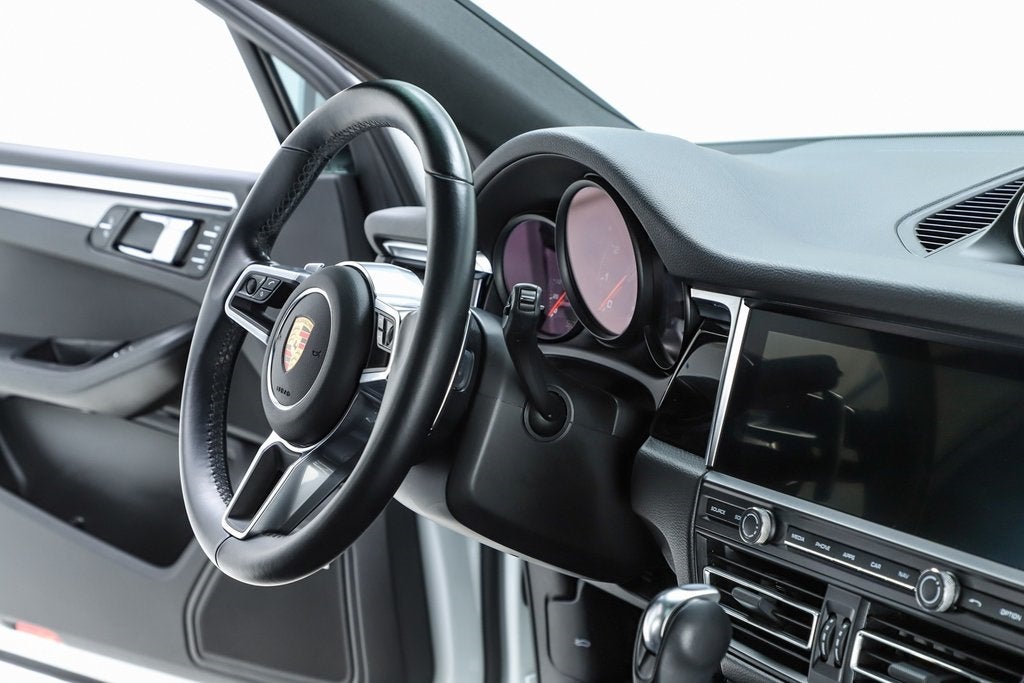 2021 Porsche Macan Base