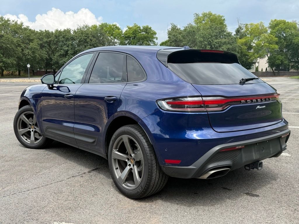 2022 Porsche Macan Base
