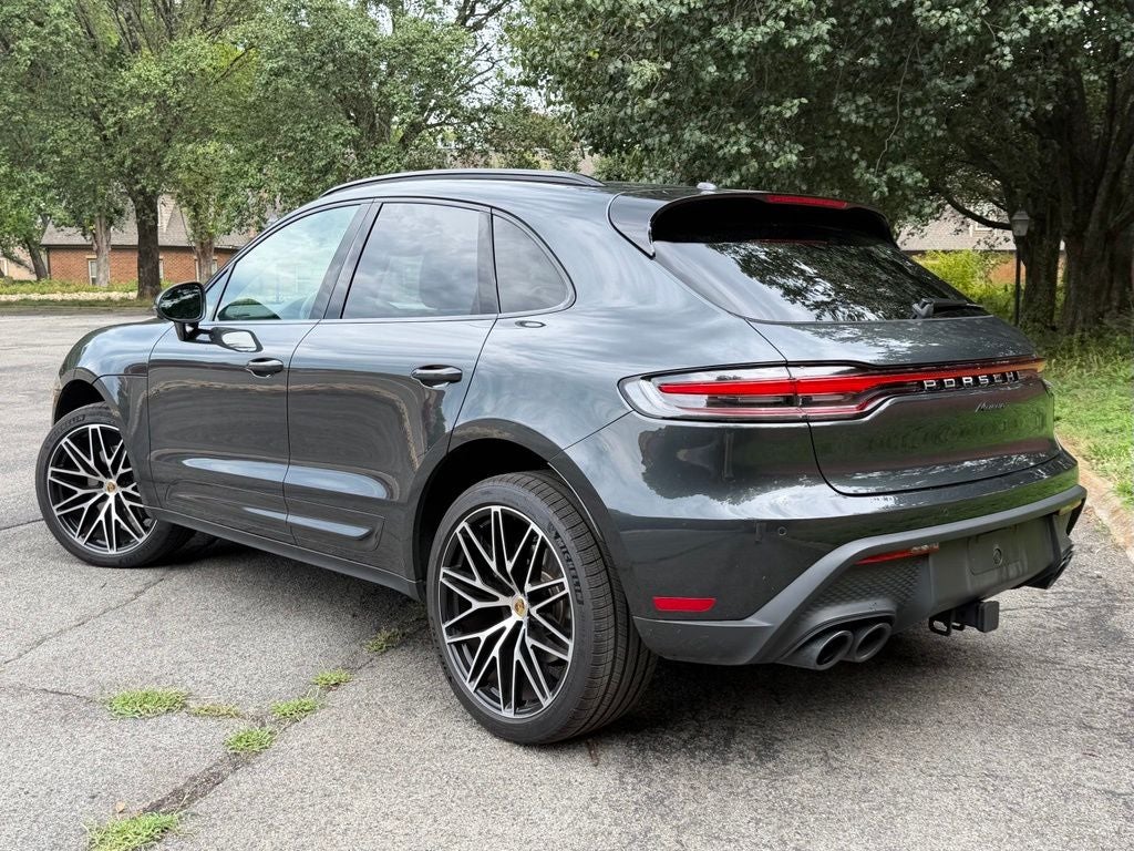 2026 Porsche Macan Base