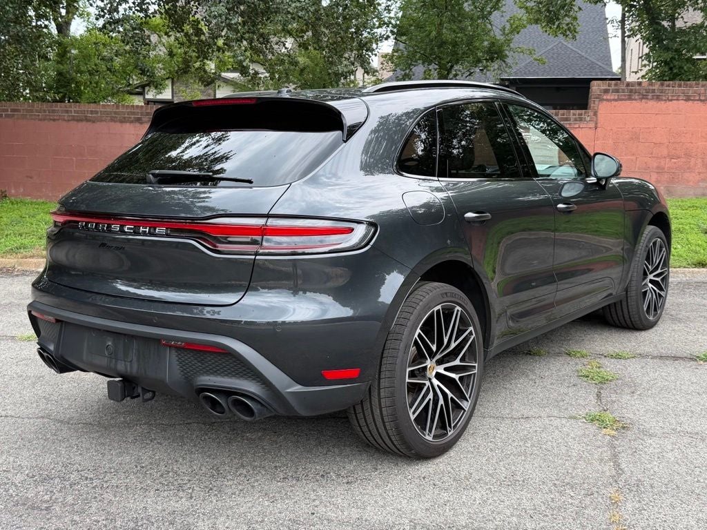 2026 Porsche Macan Base
