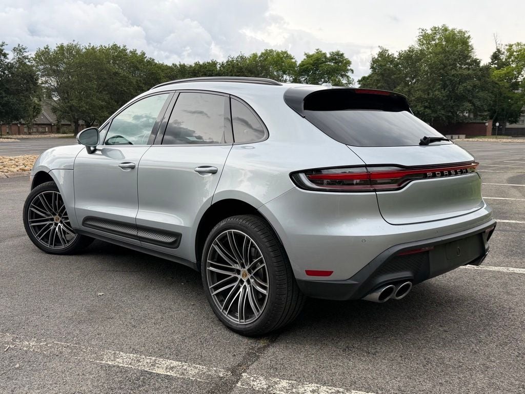 2026 Porsche Macan Base