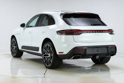2025 Porsche Macan Base