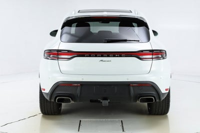 2025 Porsche Macan Base