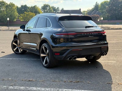 2026 Porsche Macan Base