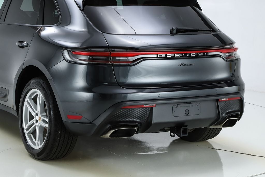 2022 Porsche Macan Base