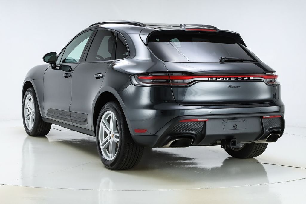 2022 Porsche Macan Base