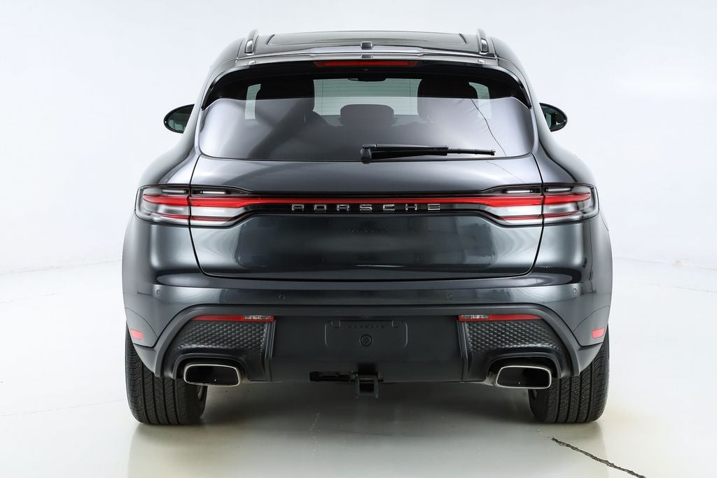 2022 Porsche Macan Base