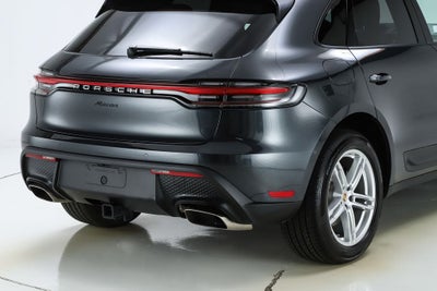 2022 Porsche Macan Base