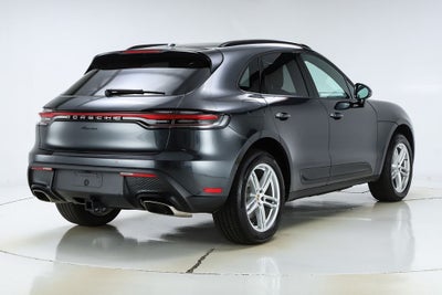 2022 Porsche Macan Base