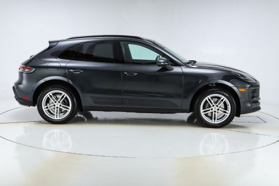 2022 Porsche Macan Base