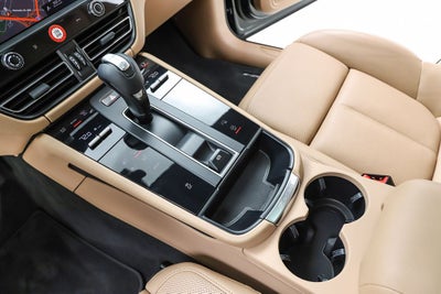 2022 Porsche Macan Base