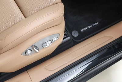 2022 Porsche Macan Base