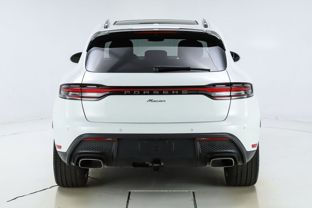 2025 Porsche Macan Base