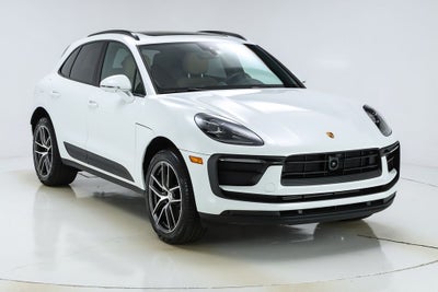 2025 Porsche Macan Base