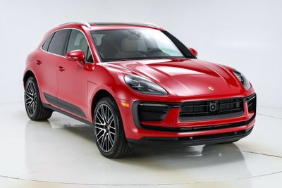 2025 Porsche Macan Base