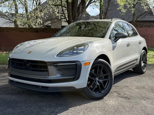 2023 Porsche Macan T