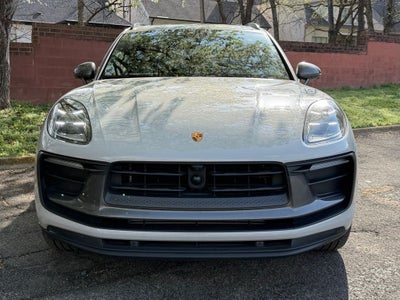 2023 Porsche Macan T