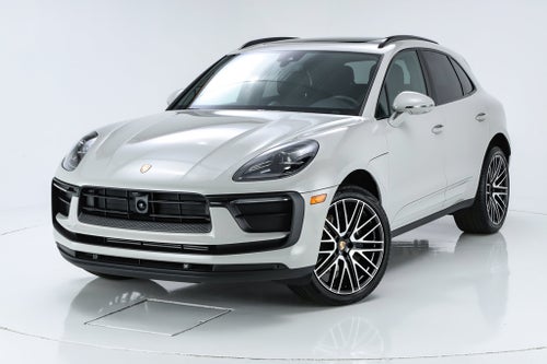 2026 Porsche Macan Base
