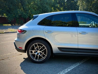 2023 Porsche Macan T