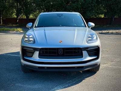 2023 Porsche Macan T