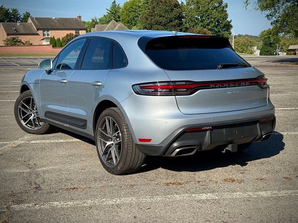 2023 Porsche Macan T