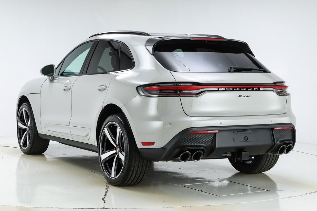 2025 Porsche Macan Base