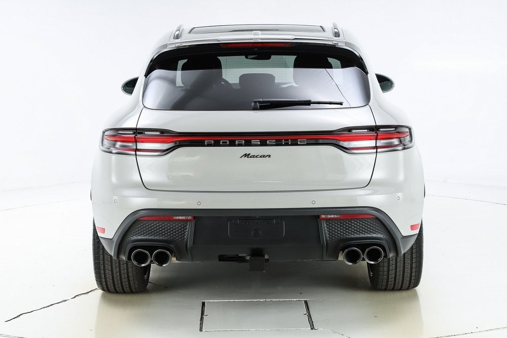 2025 Porsche Macan Base