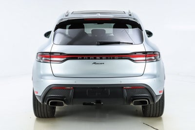 2025 Porsche Macan Base