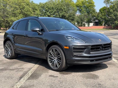2026 Porsche Macan Base
