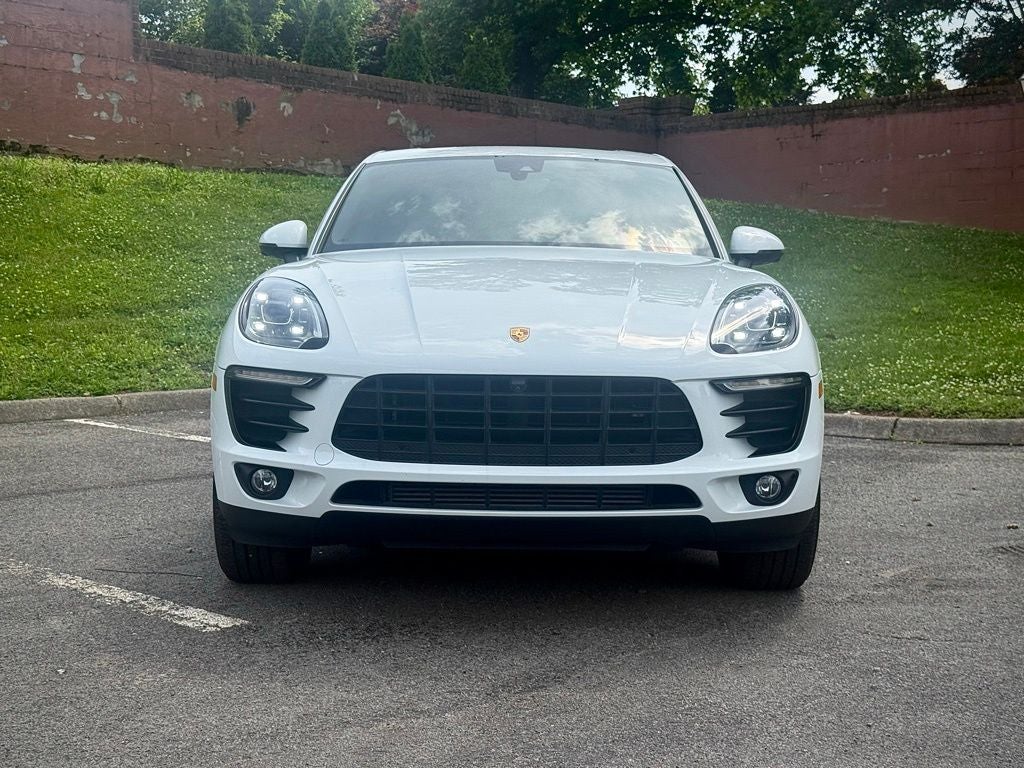 2017 Porsche Macan Base