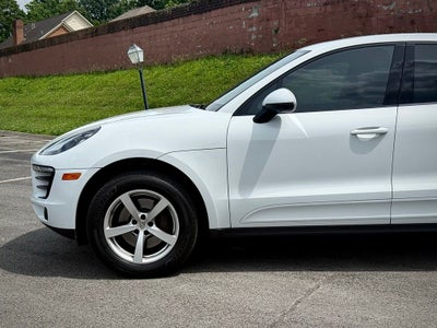 2017 Porsche Macan Base