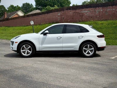 2017 Porsche Macan Base