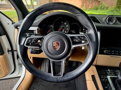 2017 Porsche Macan Base