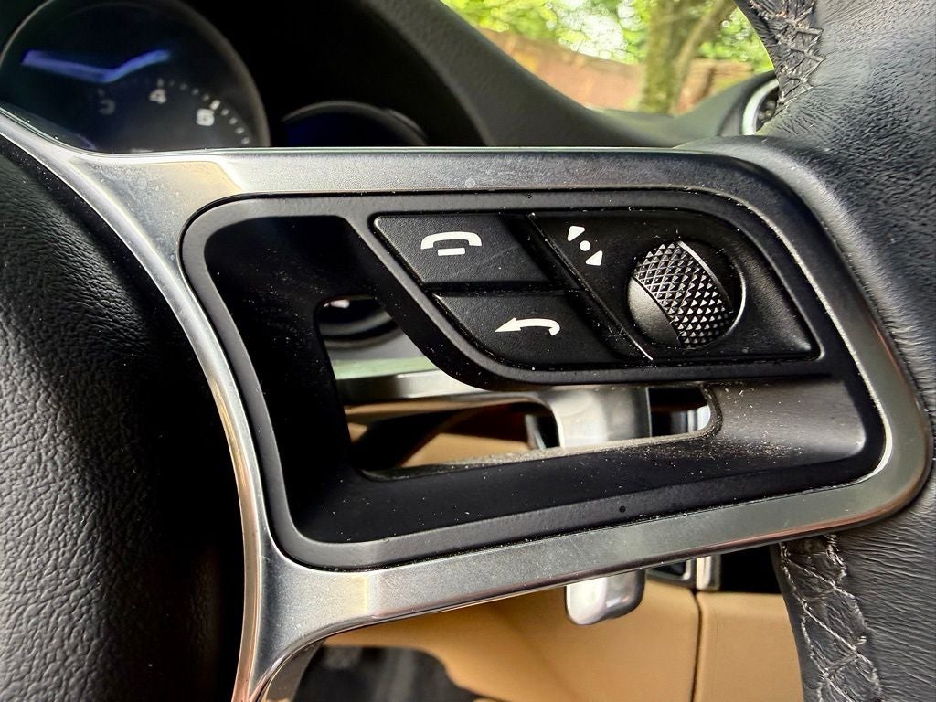 2017 Porsche Macan Base