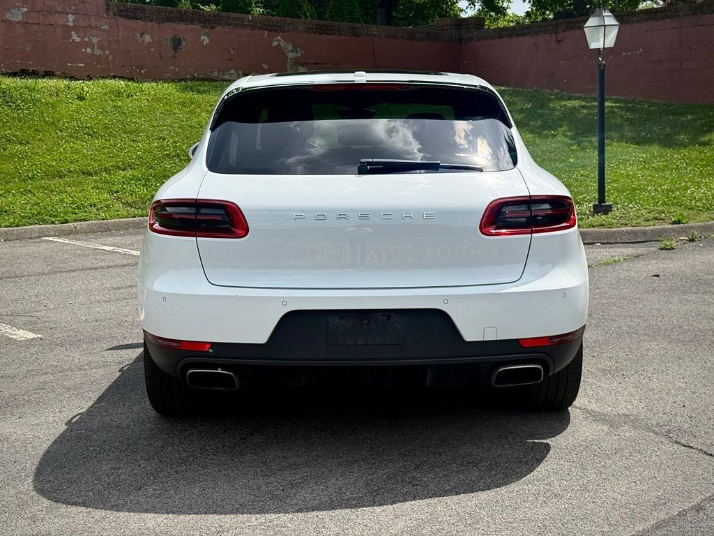 2017 Porsche Macan Base