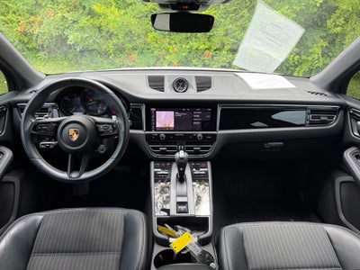 2023 Porsche Macan T