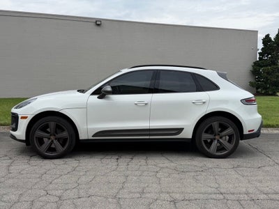 2023 Porsche Macan T