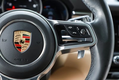 2020 Porsche Macan Base