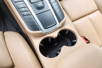 2020 Porsche Macan Base